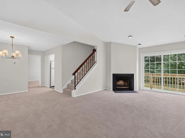 3146 Quartet Ln #253, Silver Spring, MD 20904