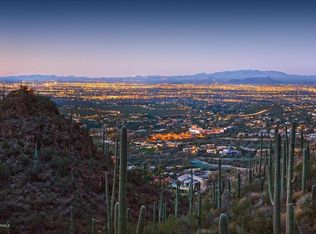 7100 E Eagle Point Dr, Tucson, AZ 85750