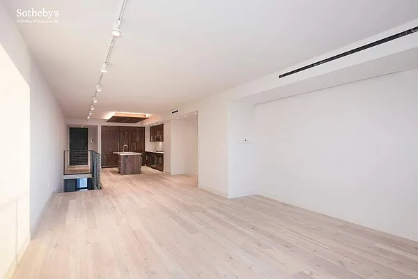 Rented by Sotheby's International Realty | media 20