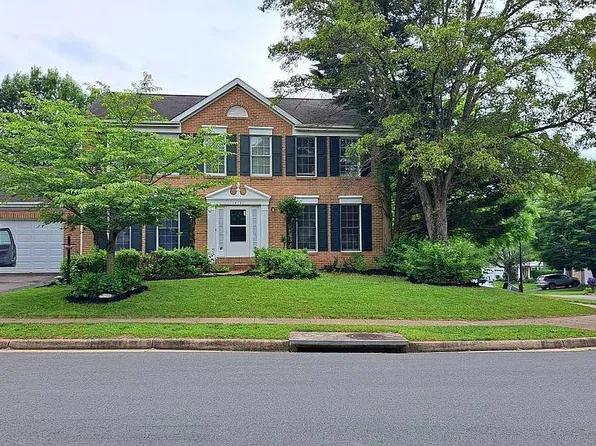 14141 Wood Rock Way, Centreville, VA 20121