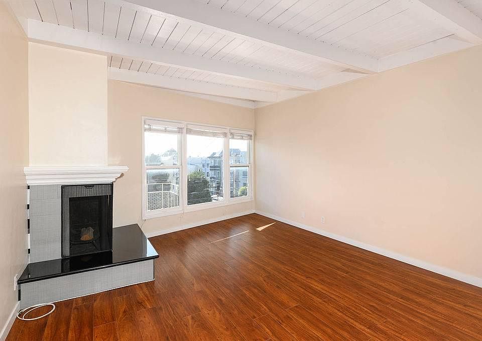 1st image of 2654 Gough St APT 306