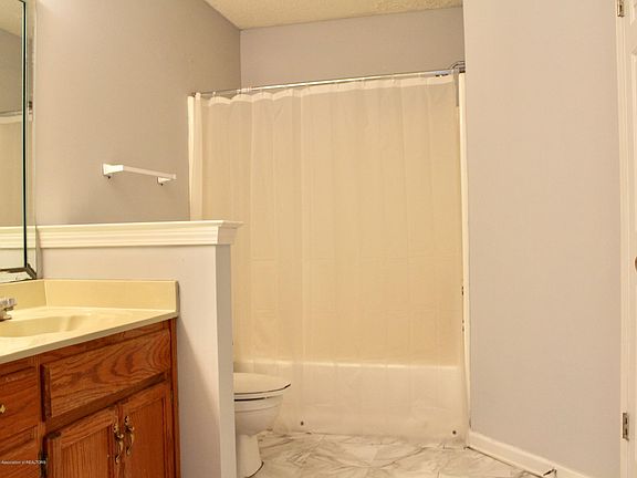 4th image of 7146 Lynnease Dr