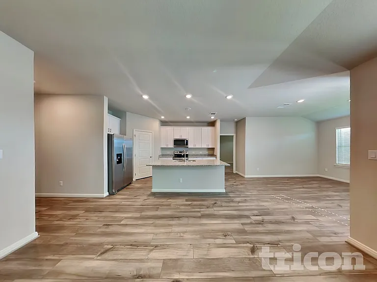 5504 Shasta Pl — Photo 4