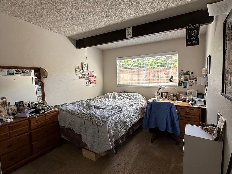 3210 Trawler Pl — Photo 8