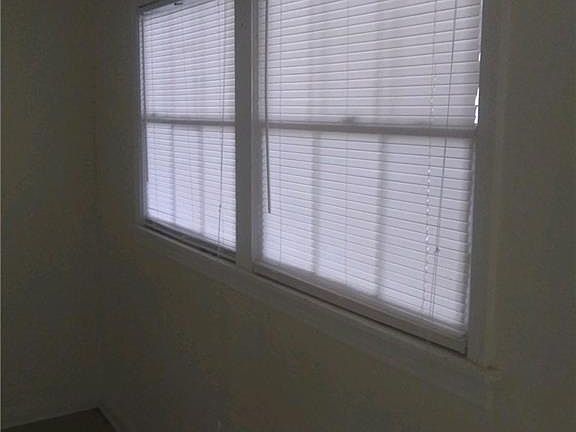 3rd image of 808 Stetson Ave