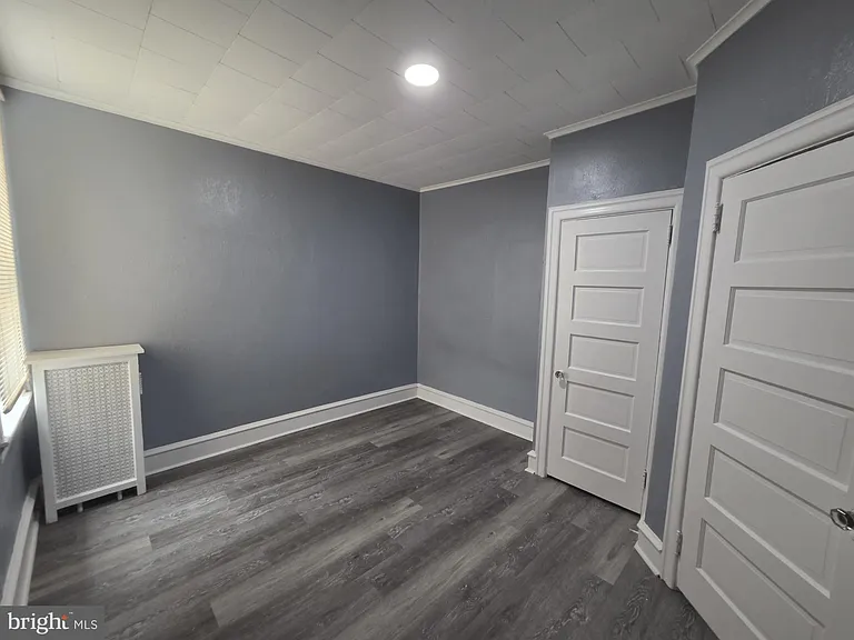 302 W Louden St — Photo 17