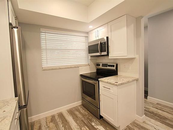 3rd image of 1900 S Kanner Hwy APT 9-206
