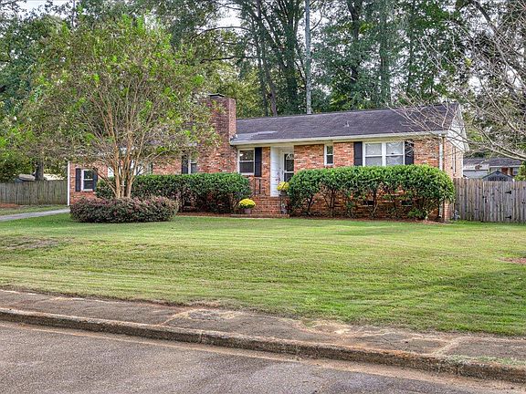 2nd image of 2434 Brentwood Place