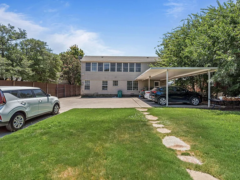 3518 Westcliff Rd S — Photo 34