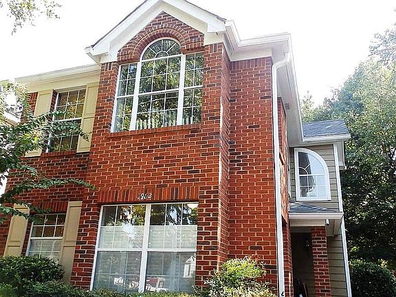 2nd image of 3982 Oak Glenn Dr