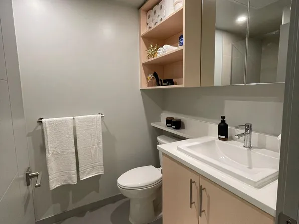 345 Dougall Rd N #215, Kelowna, BC V1X 0A8