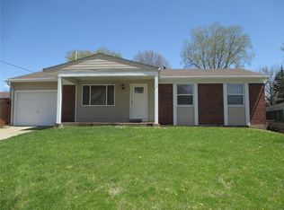 2874 Radnor St, Saint Charles, MO 63301