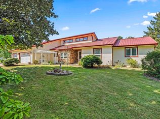 710 E Boydston Mill Dr, North Webster, IN
