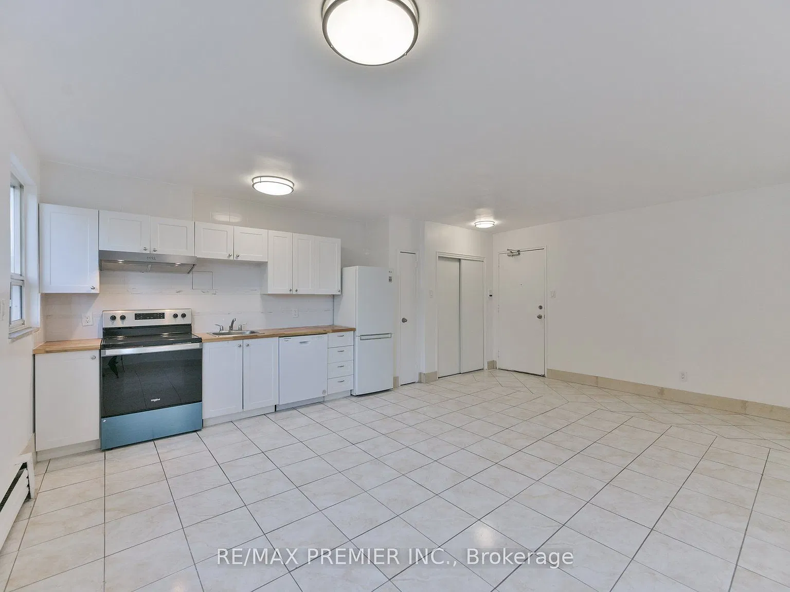 10 Ellison Ave — Photo 3