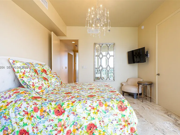 16001 Collins Ave #1106 — Photo 23