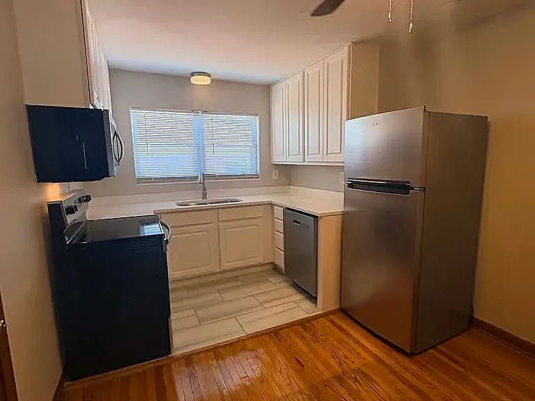 3815 Nanz Ave — Photo 18