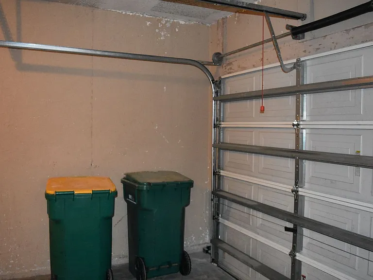 1040 Venetian Dr #203 — Photo 40