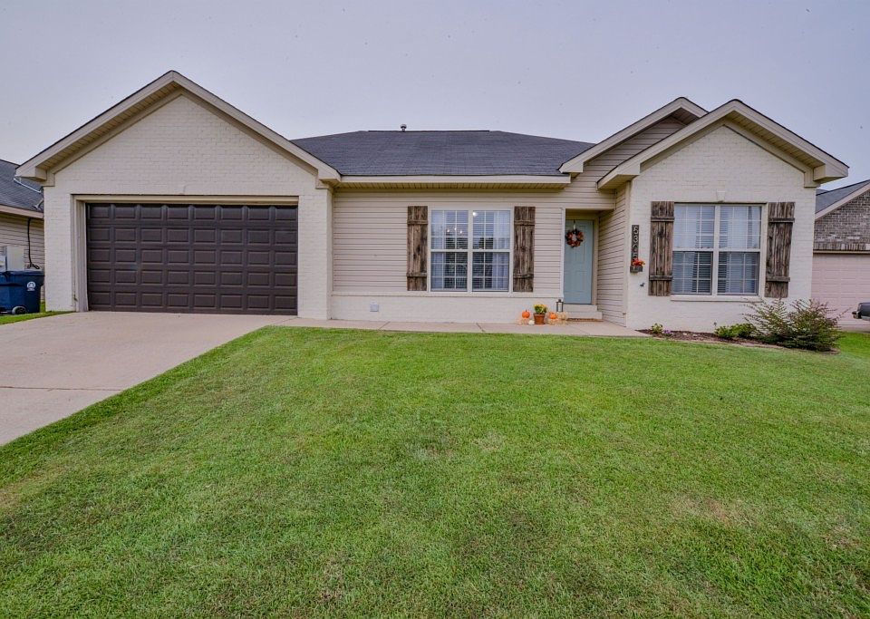 1st image of 5305 Cambridge Dr