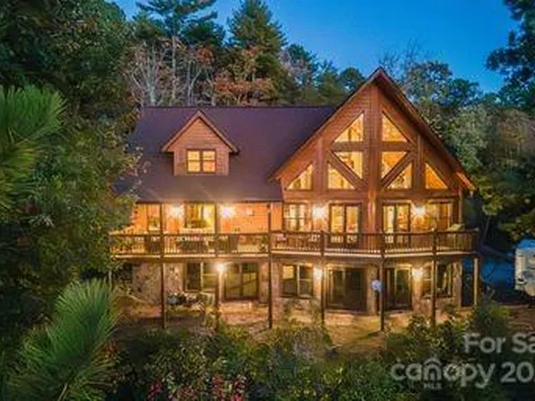 86 Martins Run, Bryson City, NC 28713
