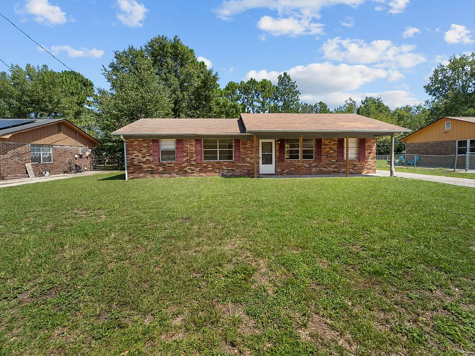 234 Deerwood Dr