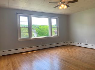 131 Pike St APT 4, Pt Carbon, PA 17965