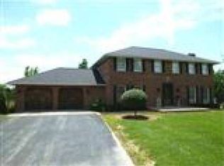 23 Roslin Dr, Peebles, OH 45660