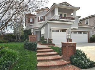 394 Woodland Rd, Simi Valley, CA 93065