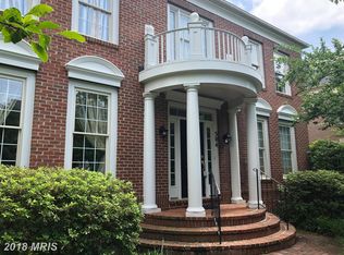 504 Watkins Pond Blvd, Rockville, MD 20850