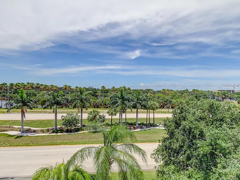 1575 Pinellas Bayway Way S #1575 — Photo 70