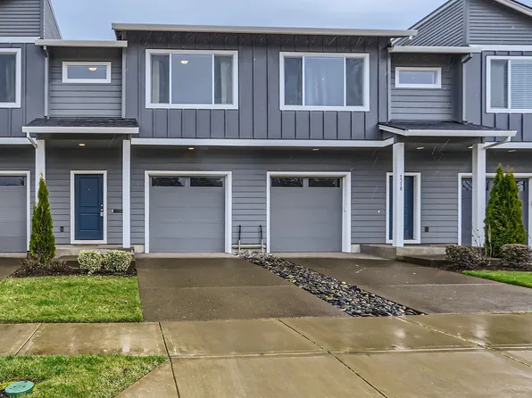 1304 S Quartz Dr, Cornelius, OR 97113