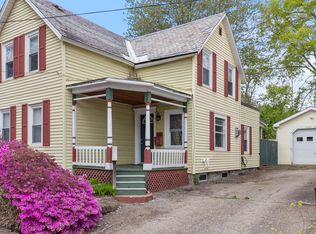 19 River St, Winooski, VT 05404