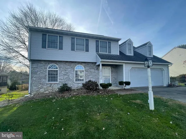 106 Susan Ave, Willow Street, PA 17584