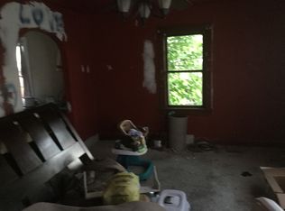 314 E 4th St, Mountain Grove, MO 65711