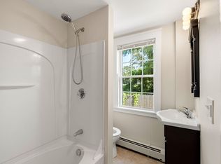 12 Chestnut St FLOOR 1, Danvers, MA 01923