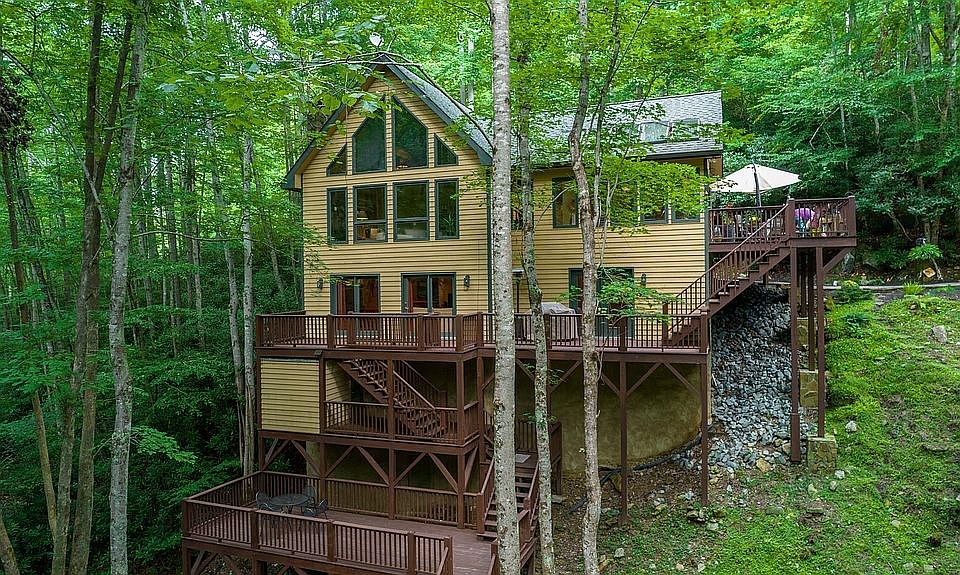 View of House from Creekside