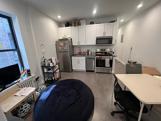 Rented by CNYC Apartments | media 16