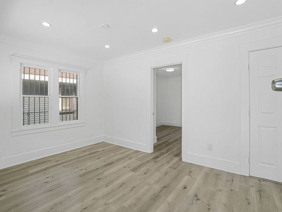 1st image of 1830 S Gramercy Pl #1830