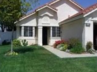 1087 Burton St, Hemet, CA 92545