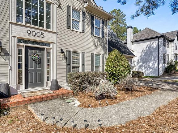 3rd image of 9005 Ridgestone Ct