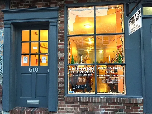Studio, 800 sqft, $1,900 — Photo 2