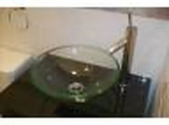 Rented by City Connections Realty | media 6