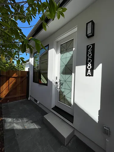 2858 Emerson St #2858A Photo 1