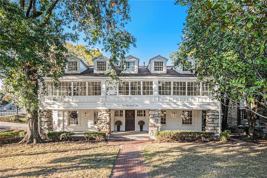 610 E 47th St, Kansas City, MO 64110 MLS 2515545 Zillow