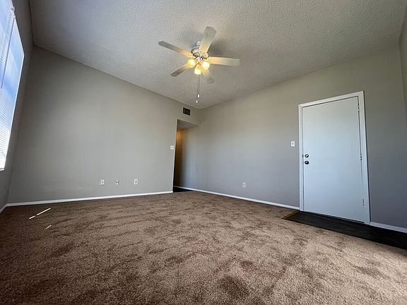 4th image of 163 Avenue A SE APT 4
