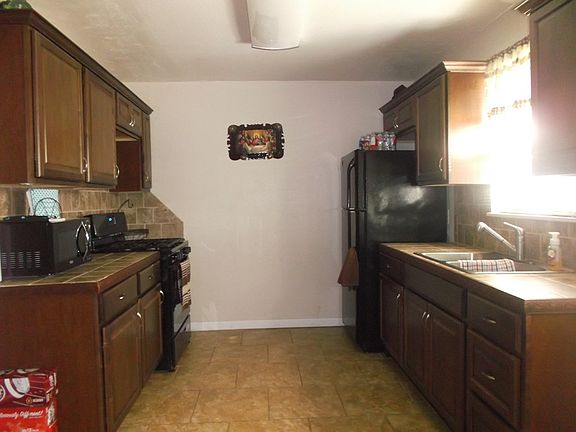 4th image of 5504 N Everglade Ave
