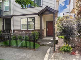 3362 SE Wedgewood Ave, Hillsboro, OR