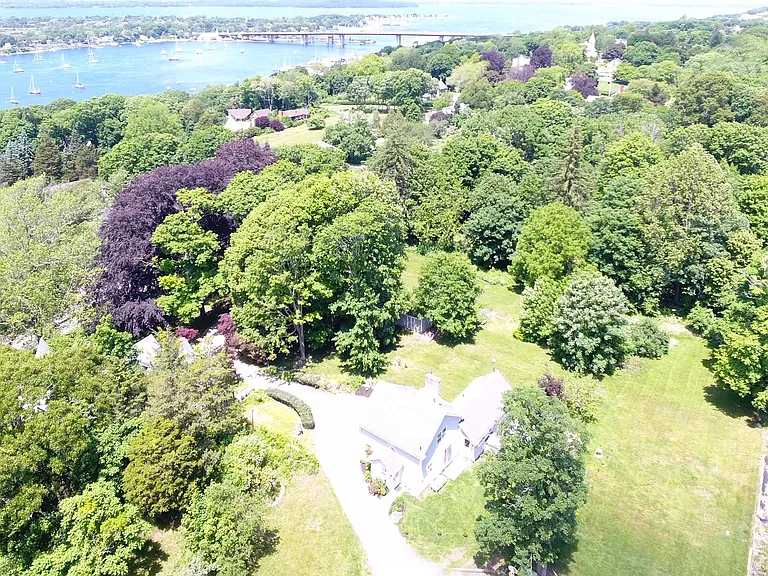 214R Highland Rd — Photo 6
