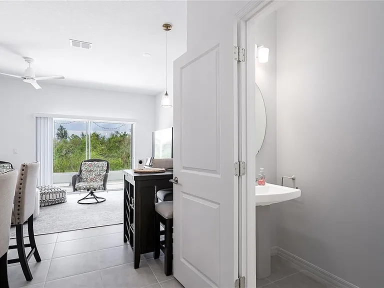 5953 Whetstone Ct — Photo 11