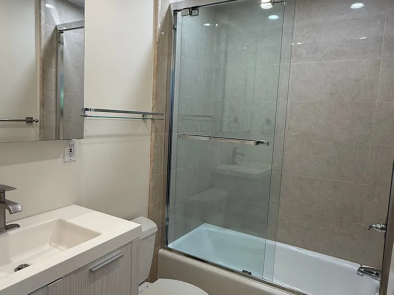 26 Florence Ave #1 — Photo 8