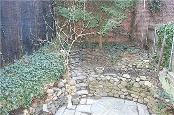 Sold by Leslie J. Garfield | media 3